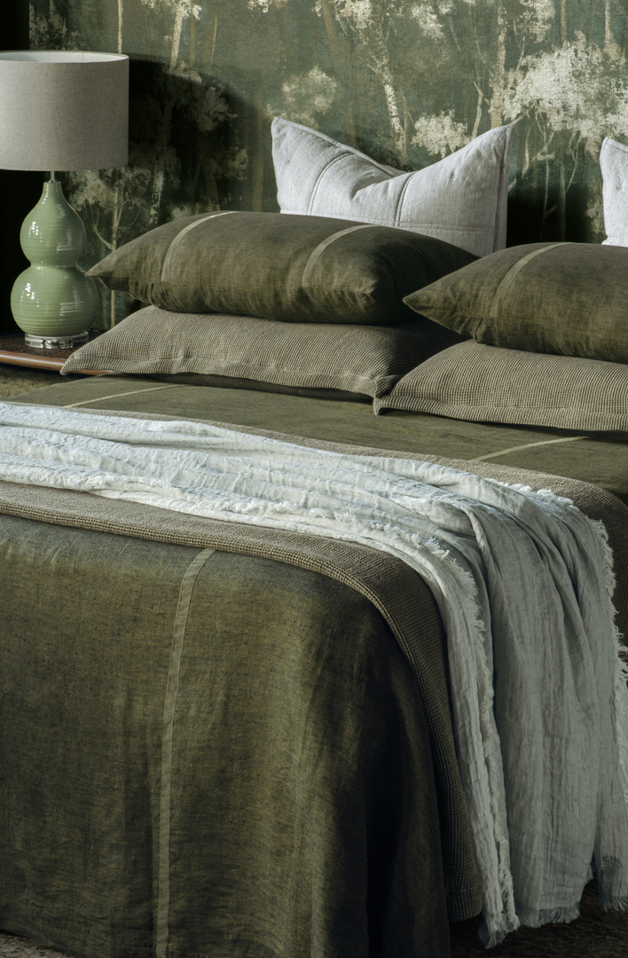Bianca Lorenne - Ruscello Deep Moss Bedspread (Pillowcases - Eurocases Sold Separately) image 1